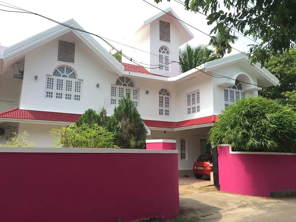 Rajivs Residence - Fully Furnished Apartments Kochi