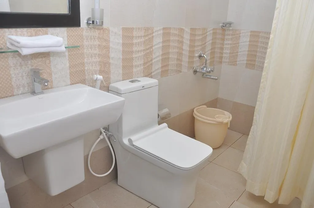 Rajivs Residence - Fully Furnished Apartments Kochi 0*,